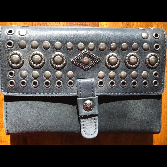 Patricia Nash Handbags - Patricia Nash wallet